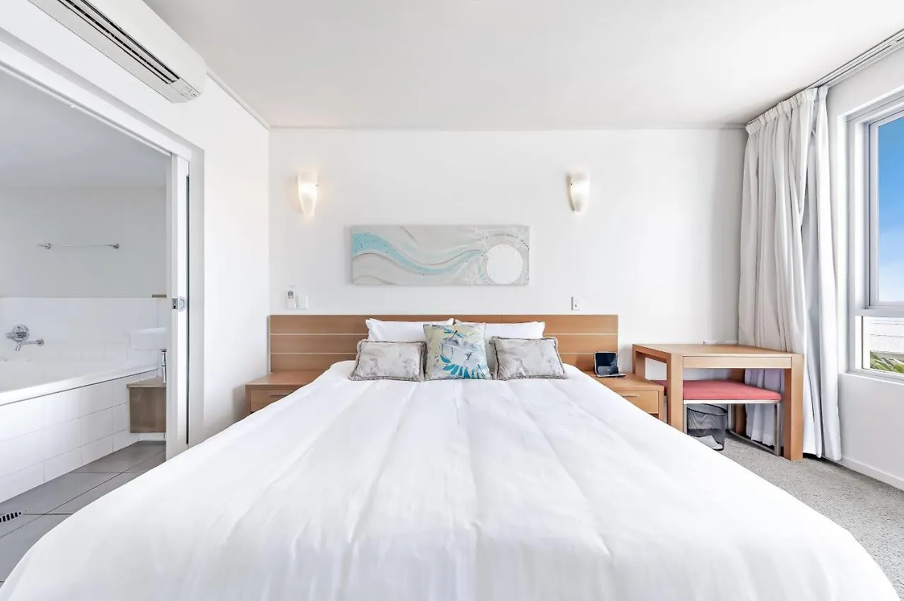Sails On The Sea - Club Wyndham Apartment Airlie Beach Australia
