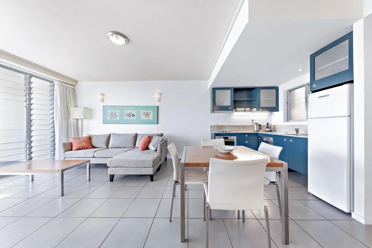 Sails On The Sea - Club Wyndham Apartment Airlie Beach